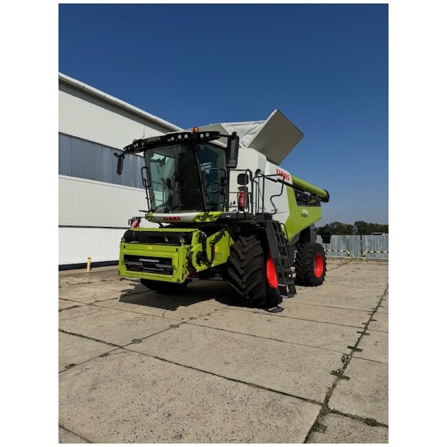 Combina second hand CLAAS Lexion 8700 4x4