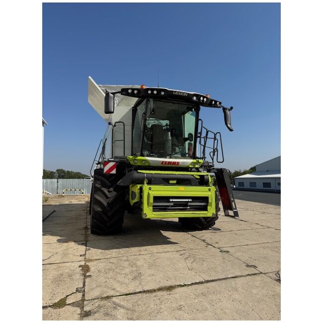 Combina second hand CLAAS Lexion 8700 4x4
